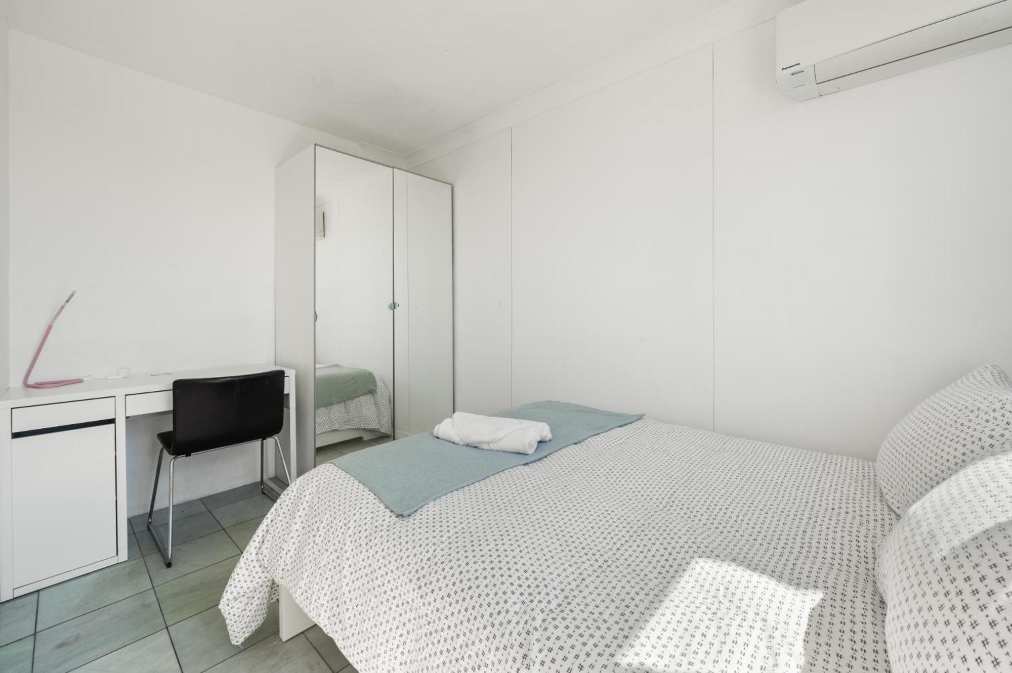 Dana-Private Room In A Shared Duplex Apartment -1 Canberra Bagian luar foto